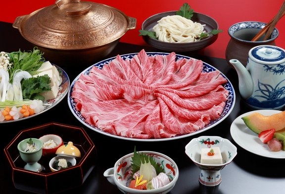 +。:.゜京都といえばお肉！　夕朝食付き:.。+゜　えらべる！良質な黒毛和牛のすき焼き・しゃぶしゃぶ